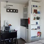 Apartamento Grande De *