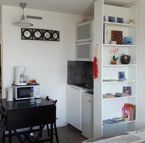 Apartamento Grande De *
